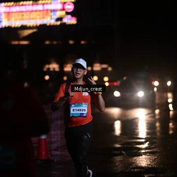 Runner Photo 7845933