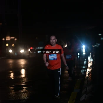 Runner Photo 7845938