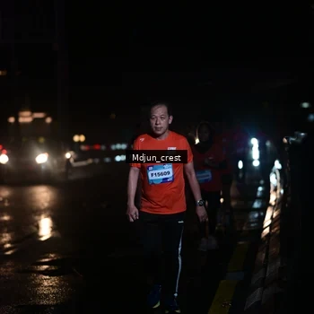 Runner Photo 7845945