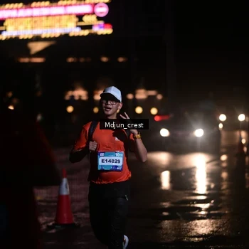 Runner Photo 7845950