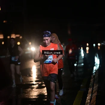Runner Photo 7845951