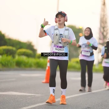 Runner Photo 7845981