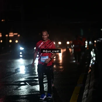 Runner Photo 7845983