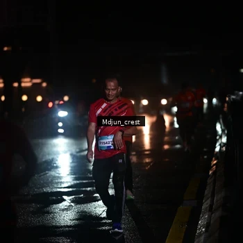 Runner Photo 7845984