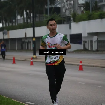 Runner Photo 7845988