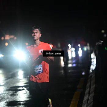 Runner Photo 7846030