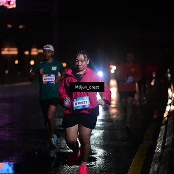 Runner Photo 7846039