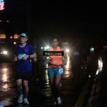 Runner Photo 7846093