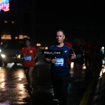 Runner Photo 7846111
