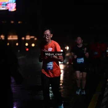 Runner Photo 7846119