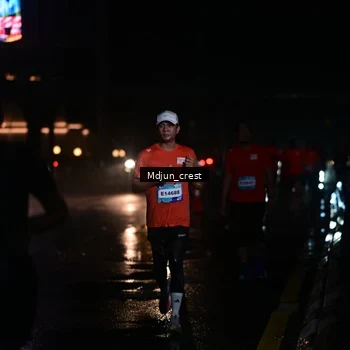 Runner Photo 7846135