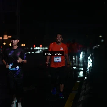 Runner Photo 7846137