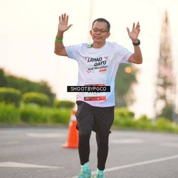 Runner Photo 7846153