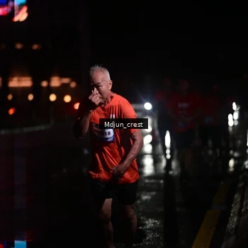 Runner Photo 7846195