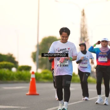 Runner Photo 7846198