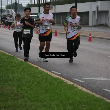 Runner Photo 7846231