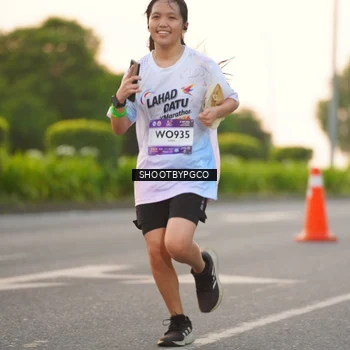 Runner Photo 7846257