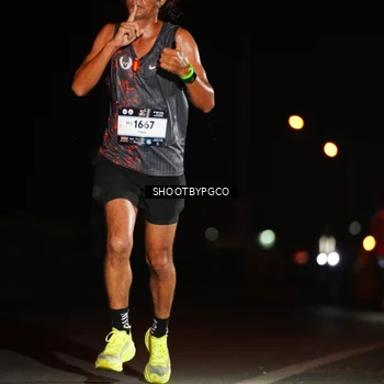 Runner Photo 7846263