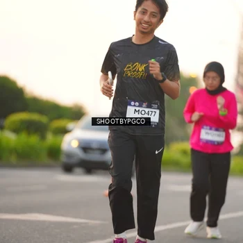 Runner Photo 7846264