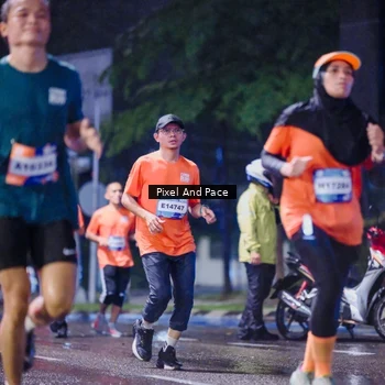 Runner Photo 7846282