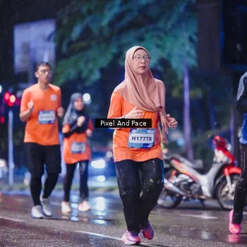 Runner Photo 7846309