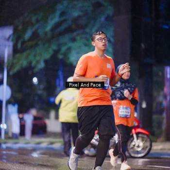 Runner Photo 7846315