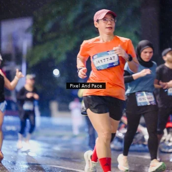 Runner Photo 7846335