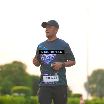 Runner Photo 7846346