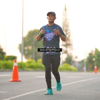 Runner Photo 7846353