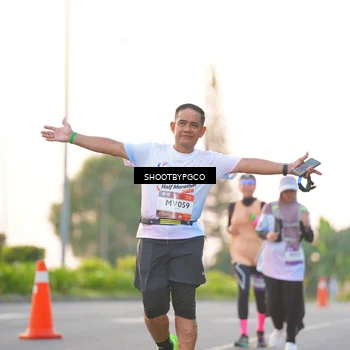 Runner Photo 7846375