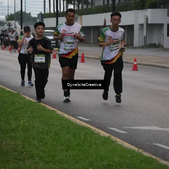 Runner Photo 7846381