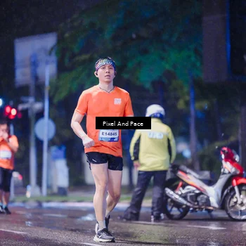 Runner Photo 7846410
