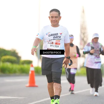 Runner Photo 7846424