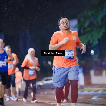 Runner Photo 7846438