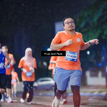 Runner Photo 7846439