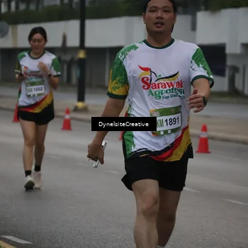 Runner Photo 7846440
