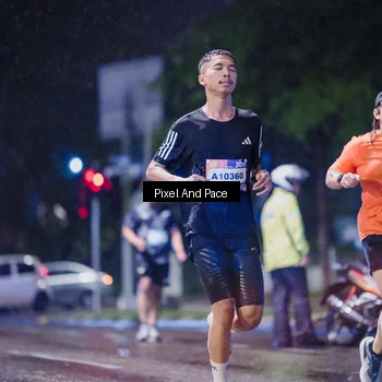 Runner Photo 7846562