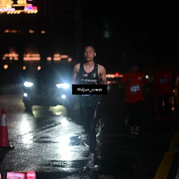 Runner Photo 7846654