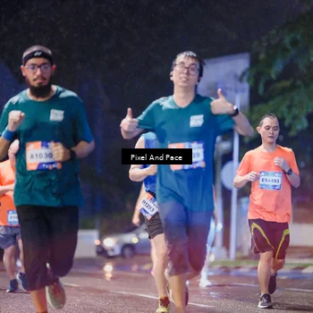 Runner Photo 7846699