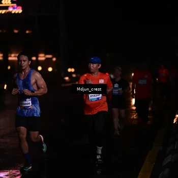 Runner Photo 7846743