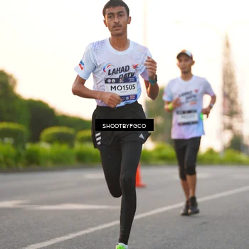 Runner Photo 7846756
