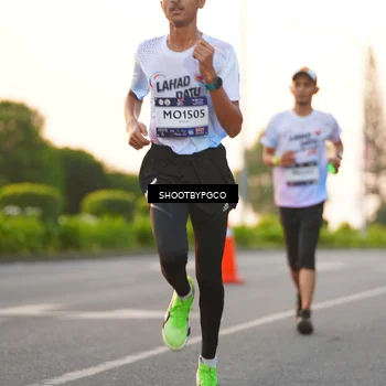 Runner Photo 7846776