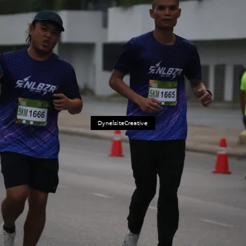 Runner Photo 7847004