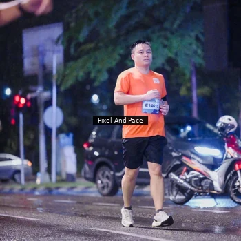 Runner Photo 7847015