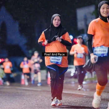 Runner Photo 7847031