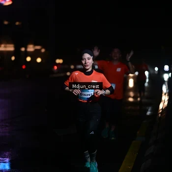 Runner Photo 7847039