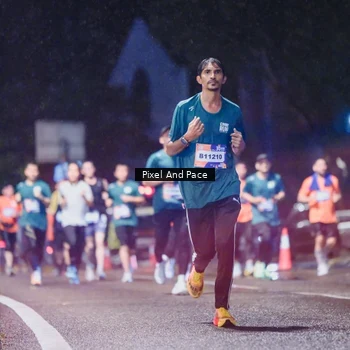 Runner Photo 7847044