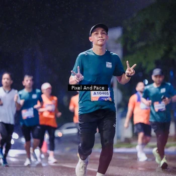 Runner Photo 7847056