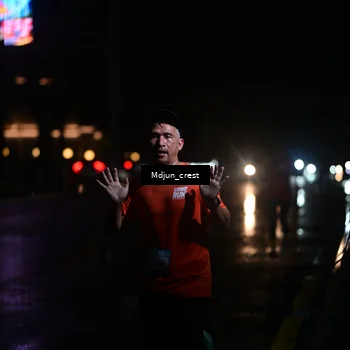 Runner Photo 7847070