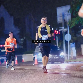 Runner Photo 7847080